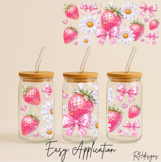 Pearlescent Strawberries & Daisys - 16oz